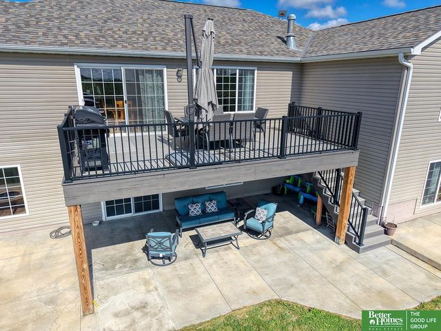 20500 SW Hollow Court, Martell, NE 68404