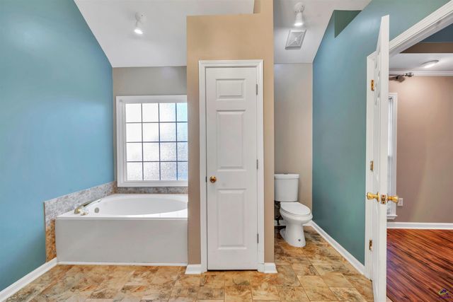 111 Raintree Drive, Warner Robins, GA 31088