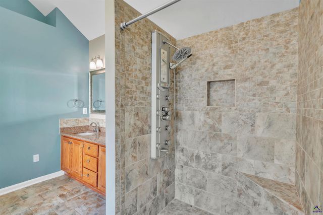 111 Raintree Drive, Warner Robins, GA 31088