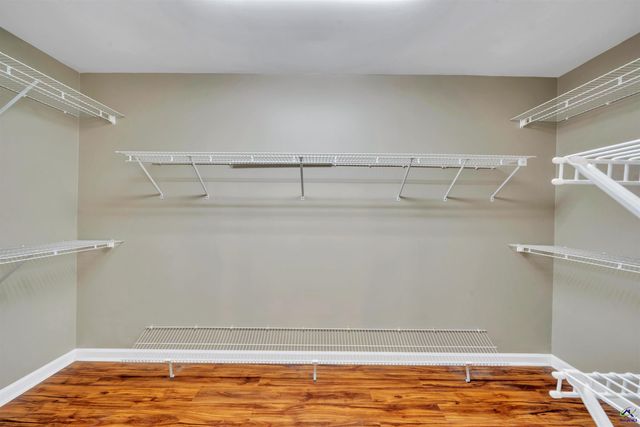 111 Raintree Drive, Warner Robins, GA 31088