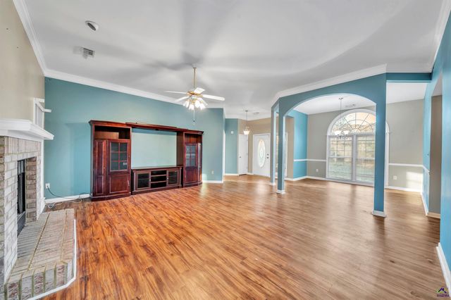 111 Raintree Drive, Warner Robins, GA 31088