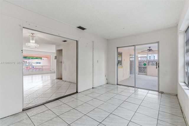 7749 Fairway Blvd, Miramar, FL 33023