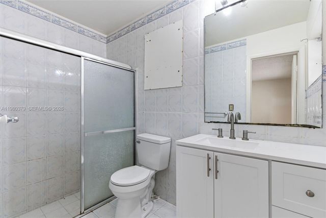 7749 Fairway Blvd, Miramar, FL 33023