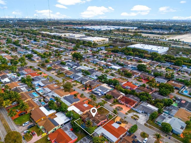 7749 Fairway Blvd, Miramar, FL 33023