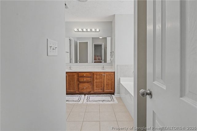 208 Lochwood Drive, Raeford, NC 28376