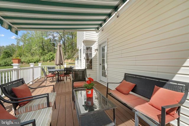 6678 TURNING RUN LN, Marshall, VA 20115
