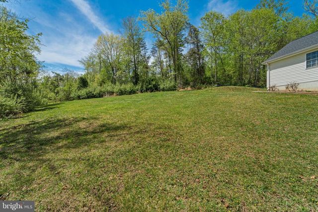 6678 TURNING RUN LN, Marshall, VA 20115