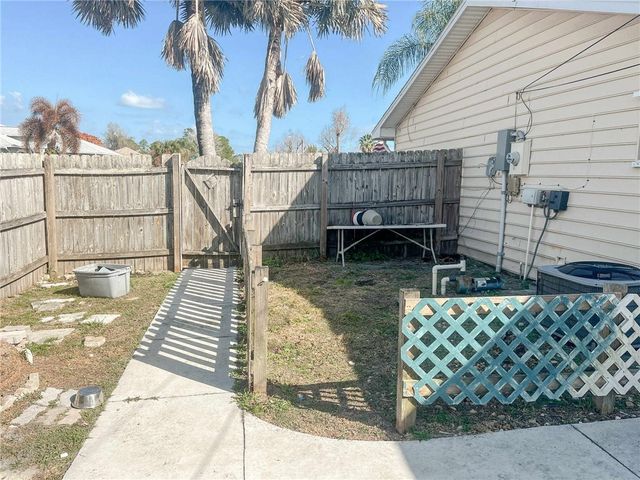 655 Chesser Avenue, Sebastian, FL 32958