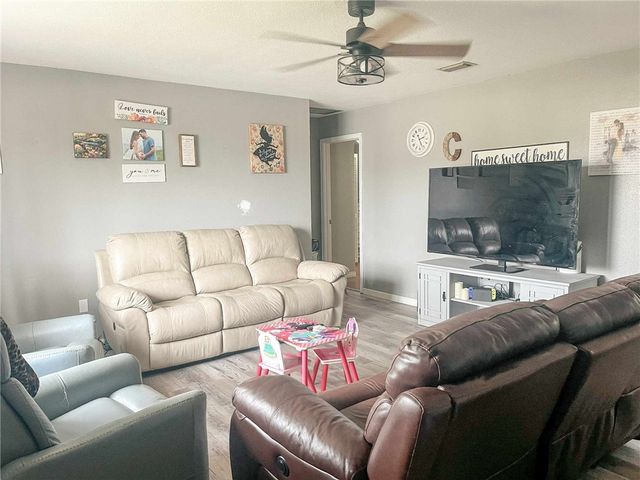 655 Chesser Avenue, Sebastian, FL 32958