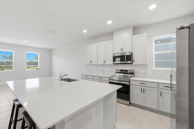 4929 CROSS PRAIRIE PKWY, St Cloud, FL 34772