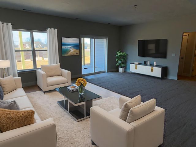 1281 N Maxine Avenue, Nixa, MO 65714