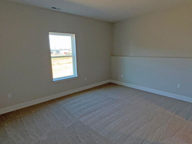 1281 N Maxine Avenue, Nixa, MO 65714