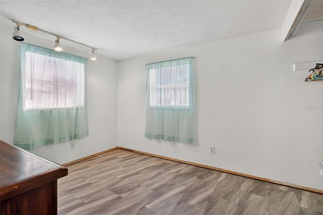 5865 92ND AVENUE N, Pinellas Park, FL 33782