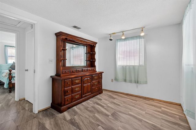 5865 92ND AVENUE N, Pinellas Park, FL 33782