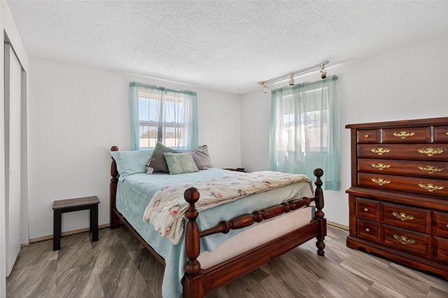 5865 92ND AVENUE N, Pinellas Park, FL 33782