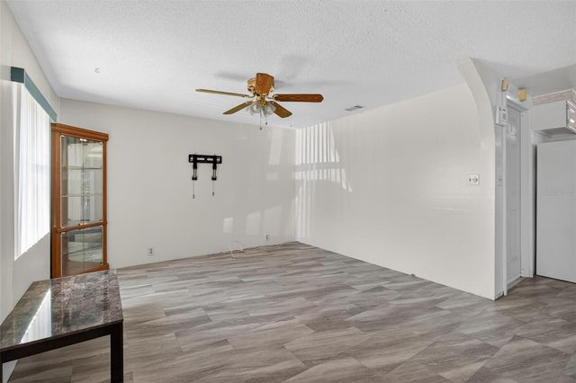 5865 92ND AVENUE N, Pinellas Park, FL 33782