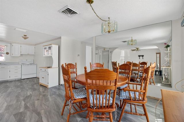 5865 92ND AVENUE N, Pinellas Park, FL 33782