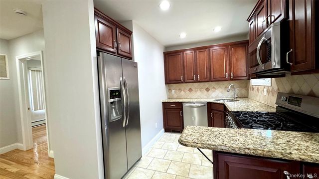 5839 196th Place, Fresh Meadows, NY 11365