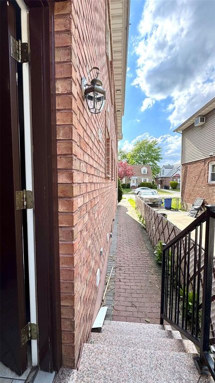 5839 196th Place, Fresh Meadows, NY 11365