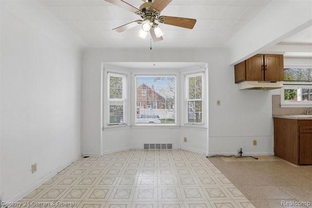 1656 N Franklin Street, Dearborn, MI 48128