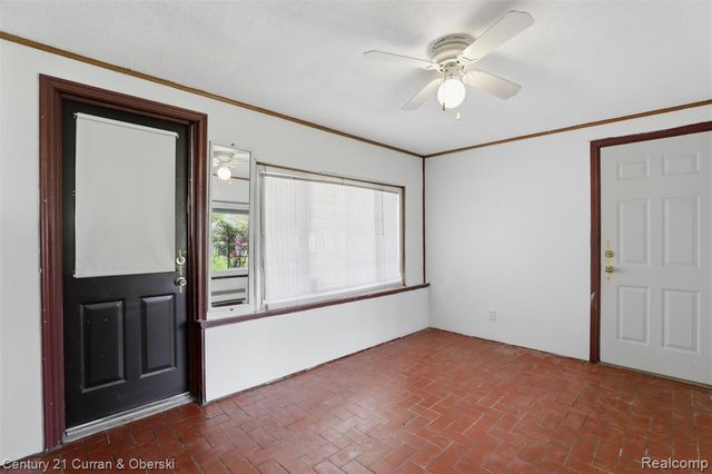 1656 N Franklin Street, Dearborn, MI 48128
