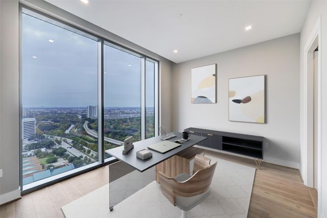 1711 Allen Parkway 2203, Houston, TX 77019