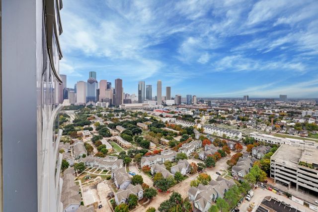 1711 Allen Parkway 2203, Houston, TX 77019