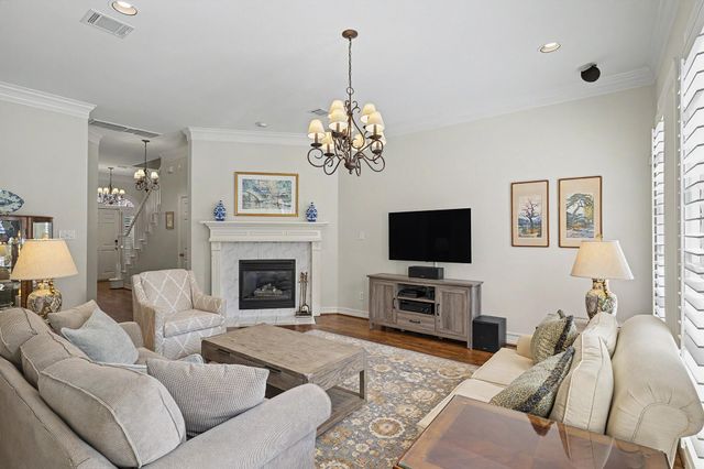 5886 Inwood Park Court, Houston, TX 77057