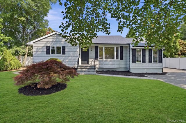 115 Bucknell Road, West Sayville, NY 11796