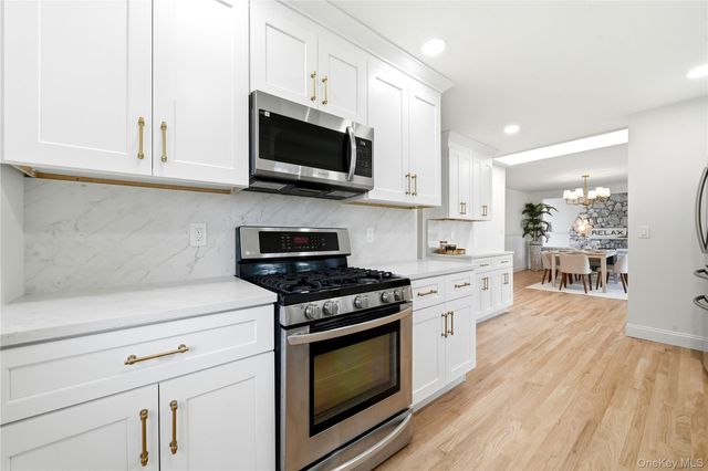 115 Bucknell Road, West Sayville, NY 11796
