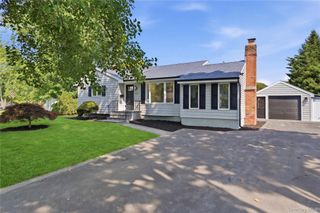 115 Bucknell Road, West Sayville, NY 11796
