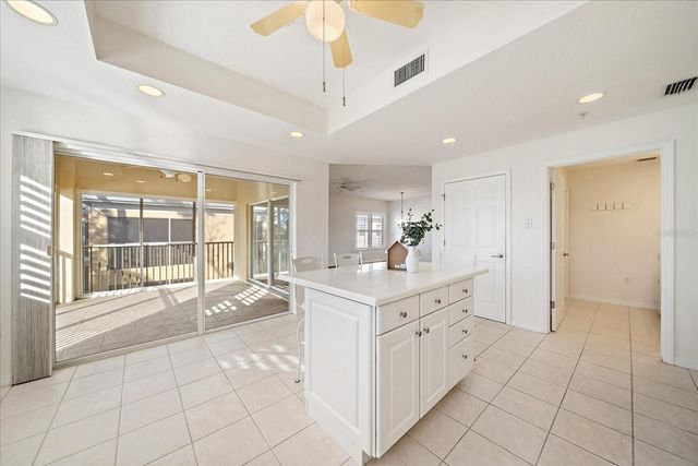 6318 GRAND OAK CIRCLE 204, Bradenton, FL 34203