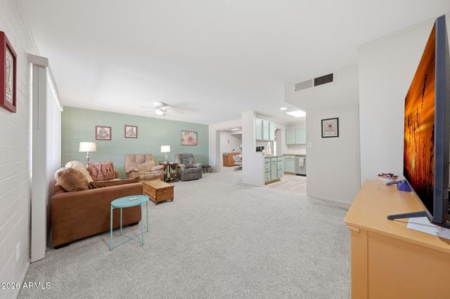 12244 N SAINT ANDREW Drive E, Sun City, AZ 85351