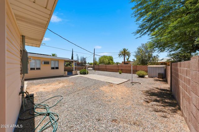 12244 N SAINT ANDREW Drive E, Sun City, AZ 85351