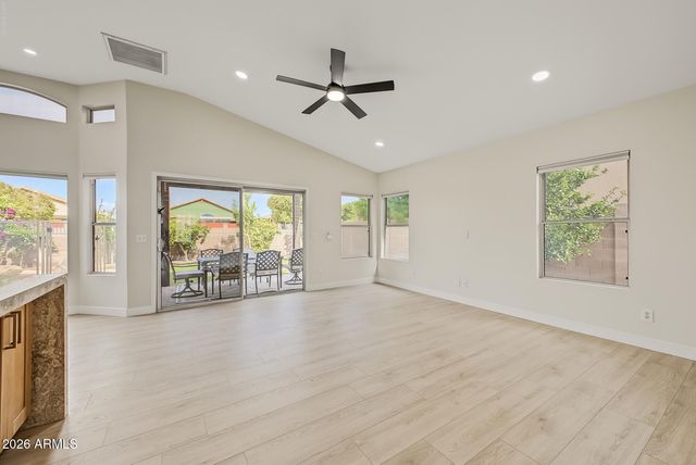 15014 S 47TH Street, Phoenix, AZ 85044