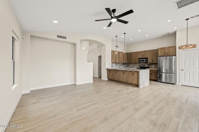 15014 S 47TH Street, Phoenix, AZ 85044