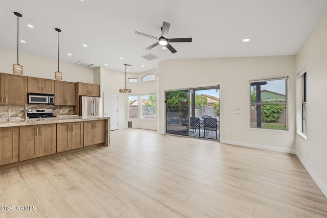 15014 S 47TH Street, Phoenix, AZ 85044