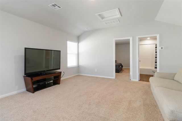 104 Sky Meadows CIR, San Marcos, TX 78666