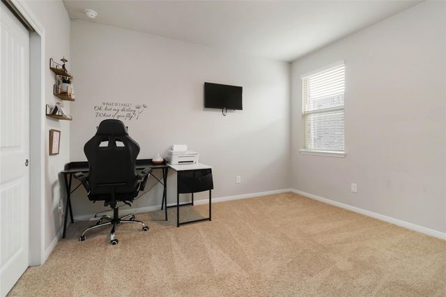 104 Sky Meadows CIR, San Marcos, TX 78666