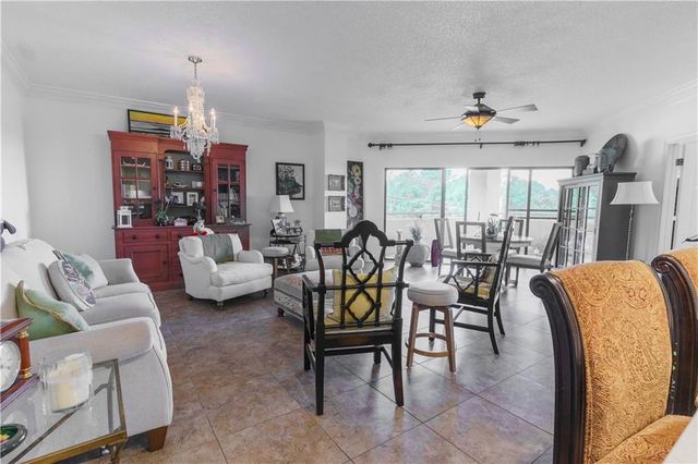 100 Tower Drive 2C, Daphne, AL 36526