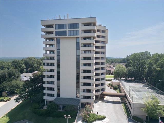 100 Tower Drive 2C, Daphne, AL 36526