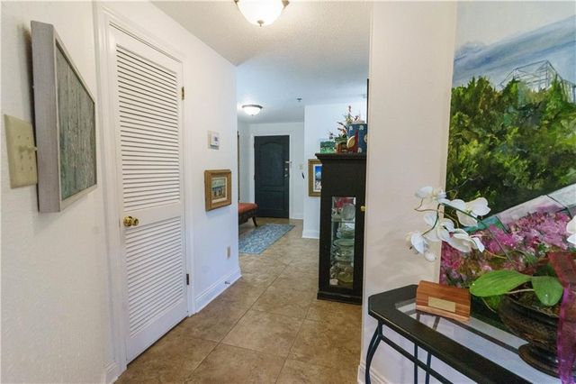 100 Tower Drive 2C, Daphne, AL 36526