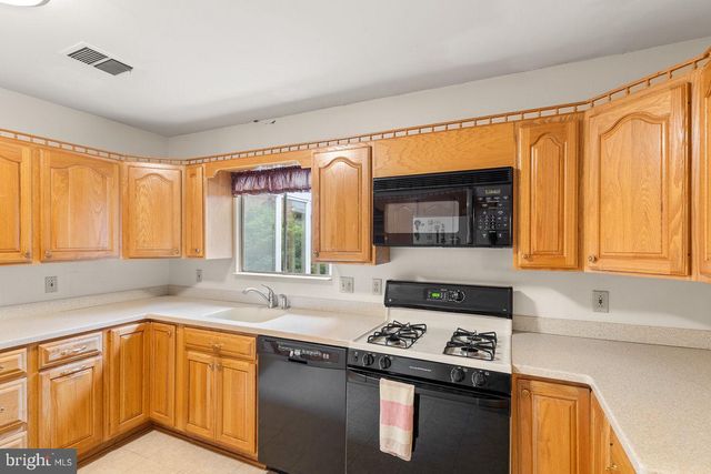 443 FAIRMONT AVE, Winchester, VA 22601