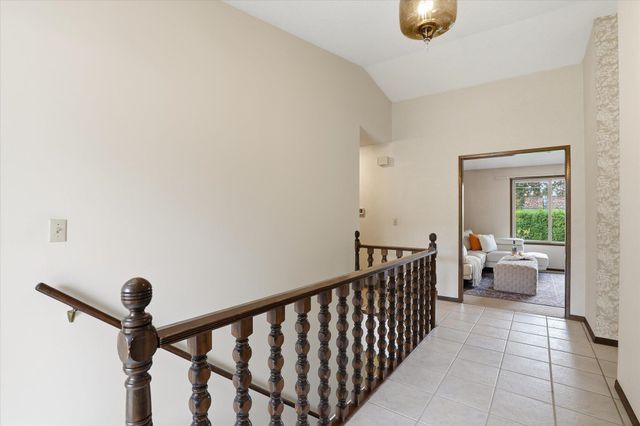 2416 S Crestline St, Spokane, WA 99203