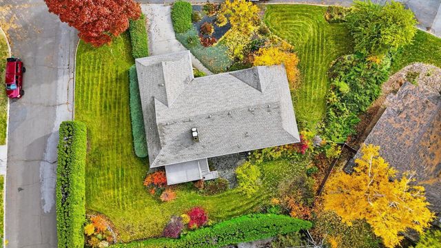 2416 S Crestline St, Spokane, WA 99203