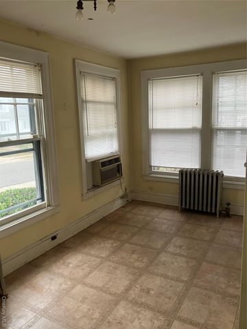 4627 Jayson Avenue, Great Neck, NY 11020