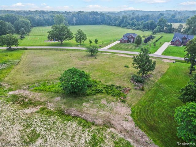 11572 Erins Way, Bruce, MI 48065