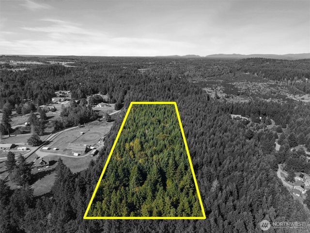 16815 224th Avenue Ct E, Orting, WA 98360