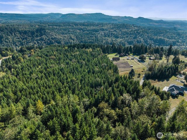 16815 224th Avenue Ct E, Orting, WA 98360