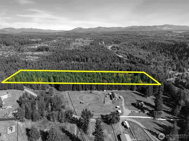 16815 224th Avenue Ct E, Orting, WA 98360